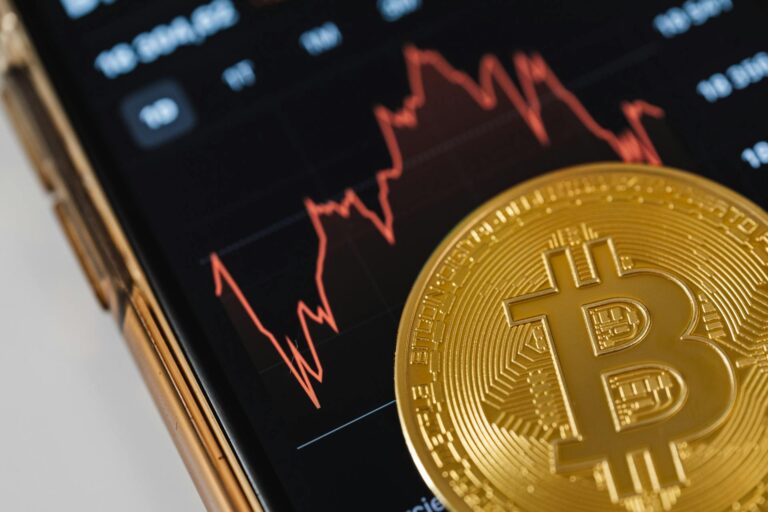 Como Usar o CoinMarketCap e o CoinGecko para Avaliar Criptoativos