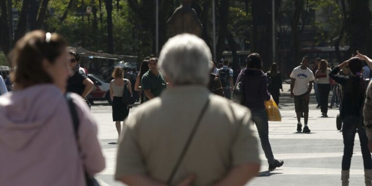 Envelhecimento Acelerado: São Paulo Tem Mais Idosos que Crianças Crédito: © Marcelo Camargo/Agência Brasil